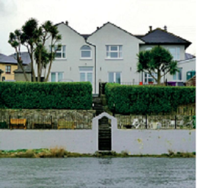 River Lodge Accomodation Wicklow Exterior photo